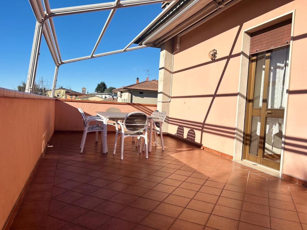 Albi'S House,Terrazza ,Wi-Fi, Parcheggio, Ac Apartamento Lucca Exterior foto