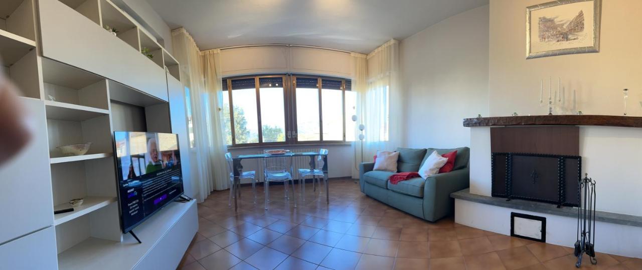 Albi'S House,Terrazza ,Wi-Fi, Parcheggio, Ac Apartamento Lucca Exterior foto
